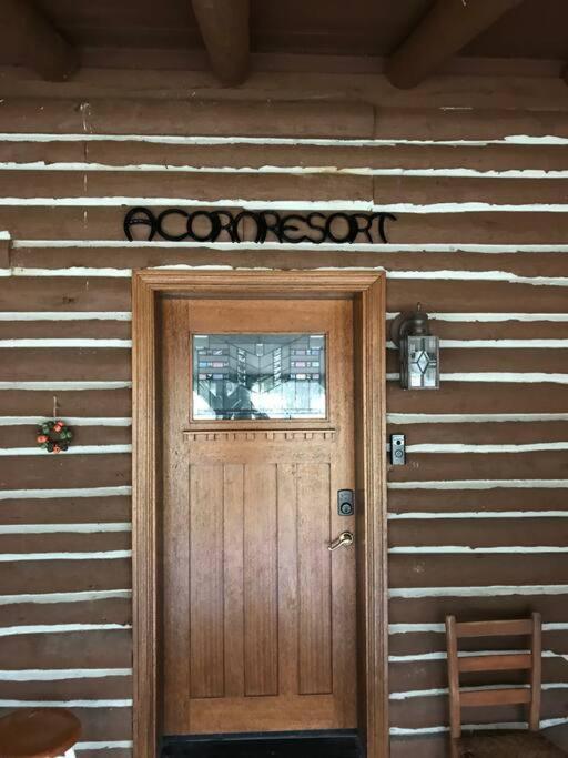 Acorn Resort A Unique Retreat Cabin, 13 Acres Land Bloomington Extérieur photo